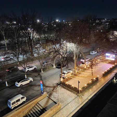 Apartment «Семья» タシュケント エクステリア 写真